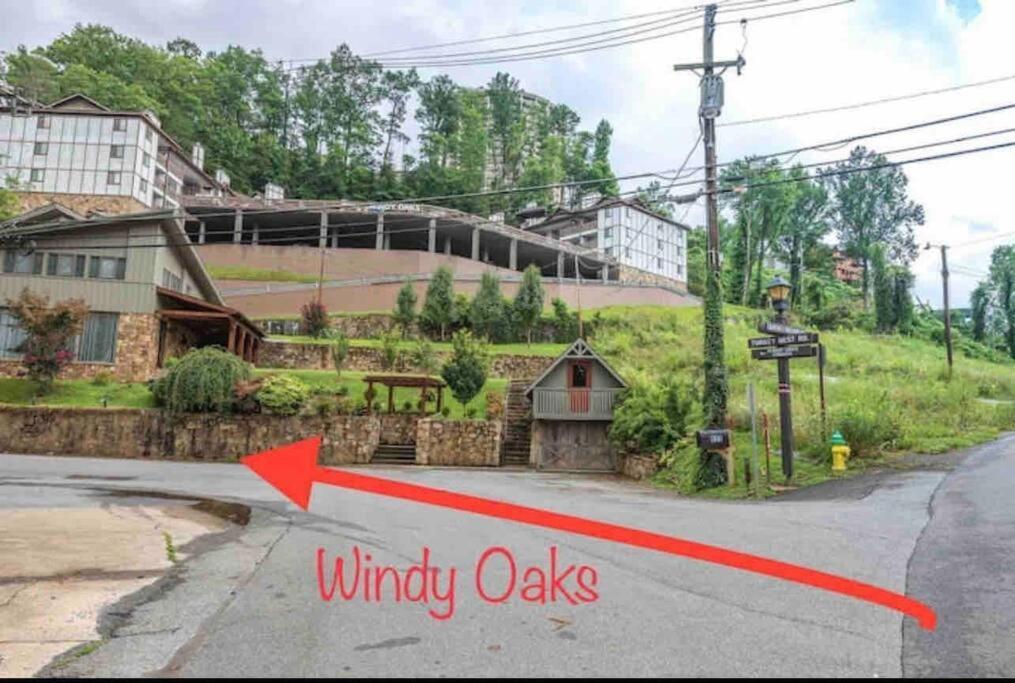 City & Mountain View 5 Mins From Downtown Gatlinburg Exterior photo
